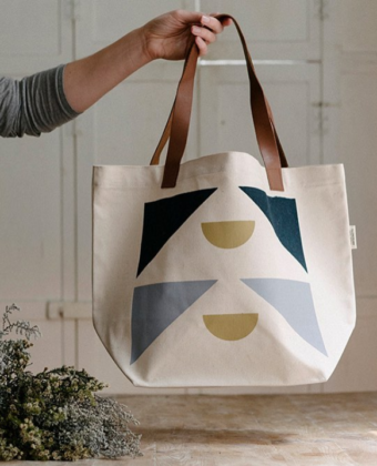 ethical-manufacturing-tote